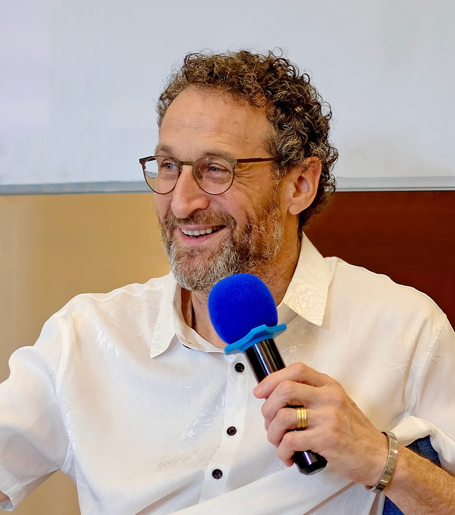 Dr Steve Vinay Gunther